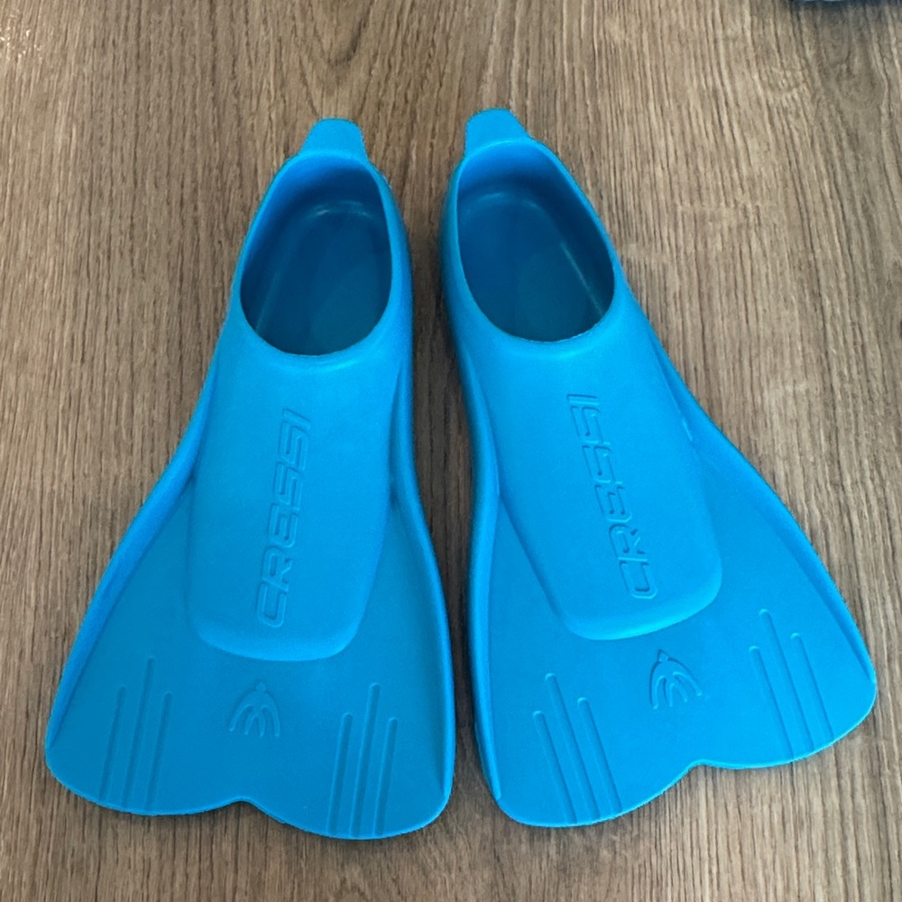 Cressi Blue Swim Fins Mini Light Kids Flippers Little Kids 8-11